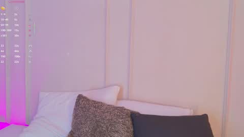 Maria Pettit online show from 10-15-25, 10:59