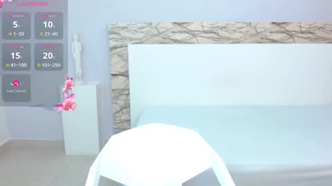 Snapshot of mariatayler1 chatting on 01-10-25, 07:43 mariatayler1 online show from 01-10-25, 07:43