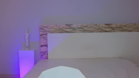 Snapshot of mariatayler1 chatting on 02-14-25, 07:23 mariatayler1 online show from 02-14-25, 07:23