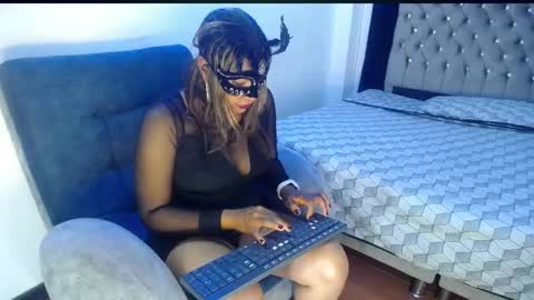 maribel_vega online show from 05-01-26, 02:54