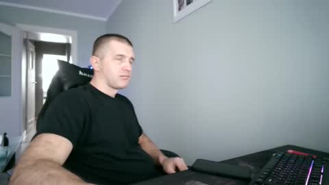 maribor5879 online show from 01-13-25, 08:37