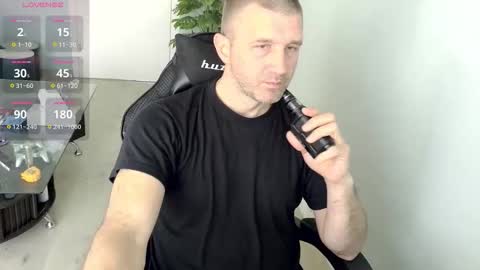 Snapshot of maribor5879 chatting on 04-18-26, 11:47 maribor5879 online show from 04-18-26, 11:47