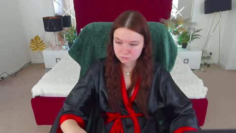 Snapshot of marich_ka chatting on 02-04-25, 11:16 MaRich Ka online show from 02-04-25, 11:16