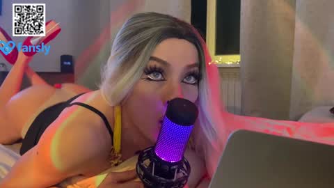 Snapshot of maridekoks chatting on 12-27-24, 05:37 Mari online show from 12-27-24, 05:37