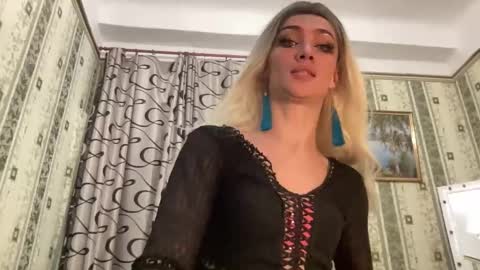 Snapshot of maridekoks chatting on 03-10-25, 04:57 Mari online show from 03-10-25, 04:57