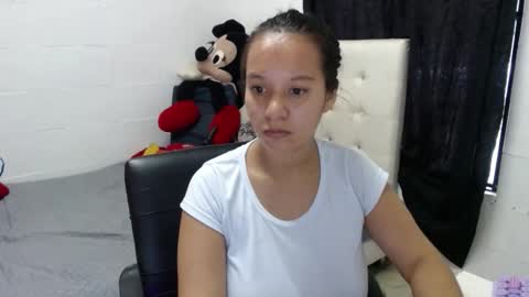Marie online show from 10-31-25, 11:44