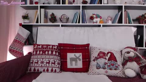 Maria online show from 12-23-24, 03:12