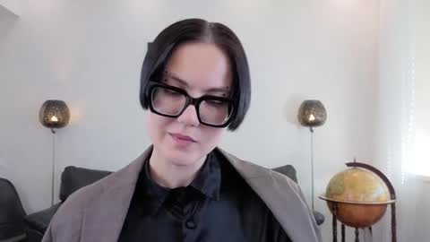 Snapshot of marie_fitch chatting on 06-05-26, 03:35 Marie Fitch online show from 06-05-26, 03:35