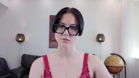 Snapshot of marie_fitch chatting on 06-09-26, 03:40 Marie Fitch online show from 06-09-26, 03:40