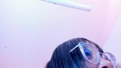 Snapshot of marie_harper chatting on 01-18-25, 06:34 Marie online show from 01-18-25, 06:34