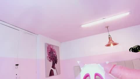 Snapshot of marie_harper chatting on 02-14-25, 07:17 Marie online show from 02-14-25, 07:17