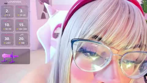 Snapshot of marie_harper chatting on 02-22-25, 03:56 Marie online show from 02-22-25, 03:56