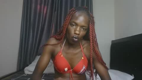 Marie online show from 03-29-26, 03:23