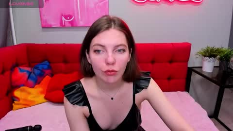 Mary 3 online show from 12-03-25, 01:57