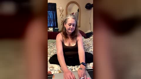 Snapshot of mariec742 chatting on 05-31-26, 08:43 Marie online show from 05-31-26, 08:43