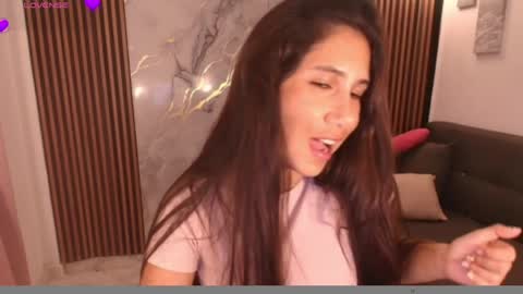 Snapshot of mariejane2 chatting on 04-09-26, 10:59 Im Marie Jane online show from 04-09-26, 10:59