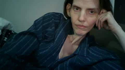 Snapshot of mariejojo chatting on 04-09-26, 05:07 Mariejojo online show from 04-09-26, 05:07