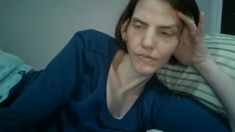 Snapshot of mariejojo chatting on 04-12-26, 05:01 Mariejojo online show from 04-12-26, 05:01