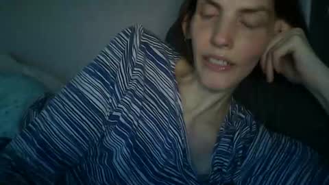 Snapshot of mariejojo chatting on 04-13-26, 11:43 Mariejojo online show from 04-13-26, 11:43