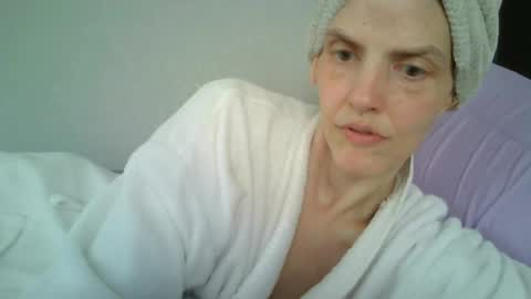 Snapshot of mariejojo chatting on 07-09-26, 02:10 Mariejojo online show from 07-09-26, 02:10