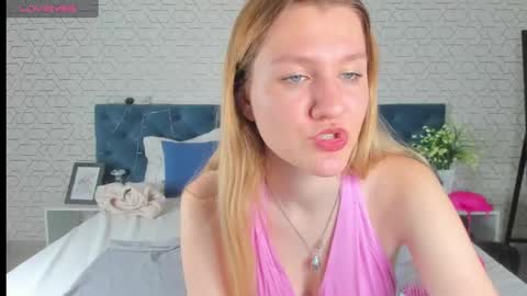 mariel_brown online show from 12-12-24, 11:29