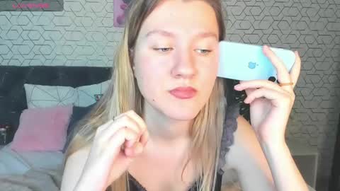 mariel_brown online show from 01-07-25, 06:14