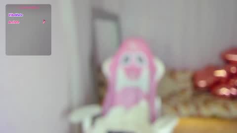 Snapshot of mariel_lie chatting on 03-11-26, 01:44 Mariel online show from 03-11-26, 01:44