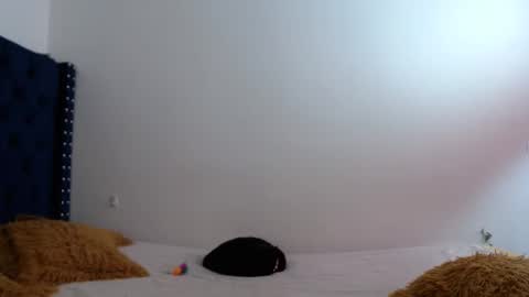 Snapshot of mariel_sins21 chatting on 03-08-25, 06:37 Mariie online show from 03-08-25, 06:37