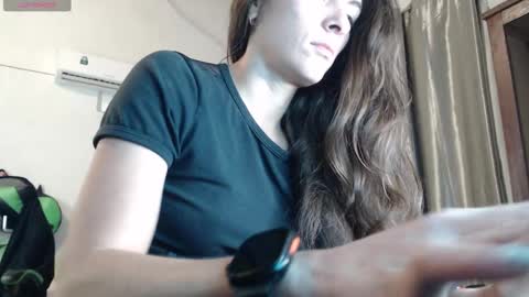 Snapshot of mariel_sins21 chatting on 11-05-25, 10:54 Mariie online show from 11-05-25, 10:54