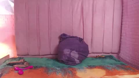 marielahorny303av online show from 02-02-26, 01:32