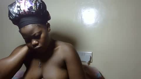 Snapshot of marielove51 chatting on 05-25-26, 01:22 Marie online show from 05-25-26, 01:22