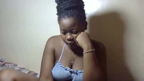Snapshot of marielove51 chatting on 05-26-26, 06:48 Marie online show from 05-26-26, 06:48