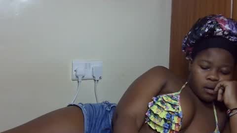 Snapshot of marielove51 chatting on 06-02-26, 07:27 Marie online show from 06-02-26, 07:27