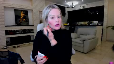 mariemlui online show from 02-17-26, 07:49