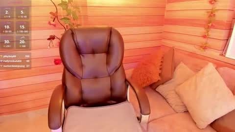Snapshot of marien_thomson_ chatting on 03-01-25, 08:13 Marien online show from 03-01-25, 08:13