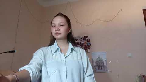 Cleopatra online show from 05-21-26, 12:12