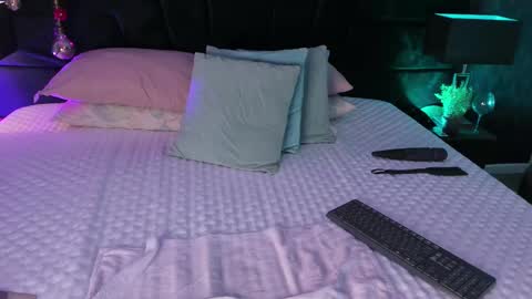 Snapshot of mariianna_lopez_ chatting on 03-07-25, 02:56 Mariana online show from 03-07-25, 02:56