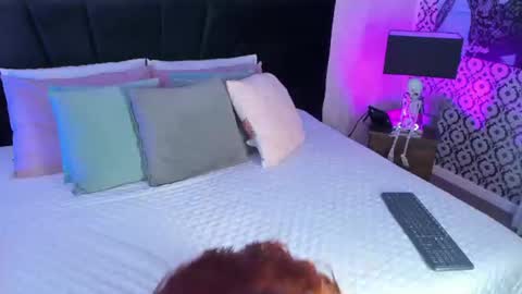 Snapshot of mariianna_lopez_ chatting on 06-17-26, 06:31 Mariana online show from 06-17-26, 06:31