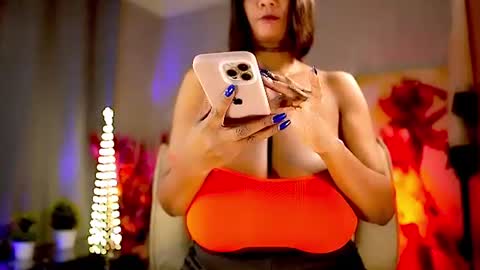 Snapshot of mariicha chatting on 06-23-26, 07:28 Nikita - Scroll down and read my bio please. New Pictures in Bio online show from 06-23-26, 07:28