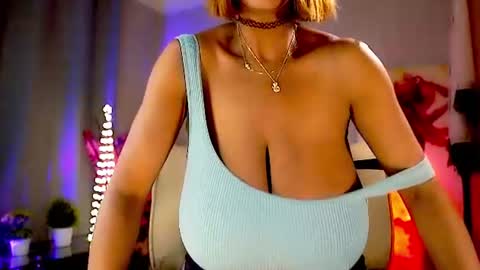 Snapshot of mariicha chatting on 07-16-26, 08:09 Nikita - Scroll down and read my bio please. New Pictures in Bio online show from 07-16-26, 08:09