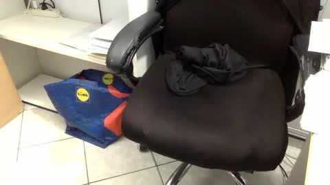 Mary... online show from 04-16-26, 05:25