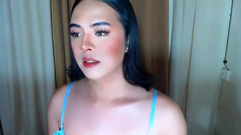 Snapshot of marikosue01 chatting on 07-02-26, 01:49 marikosue online show from 07-02-26, 01:49