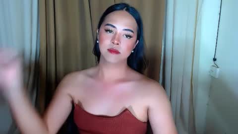 Snapshot of marikosue01 chatting on 07-07-26, 01:52 marikosue online show from 07-07-26, 01:52