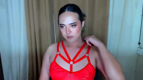 Snapshot of marikosue01 chatting on 07-22-26, 03:31 marikosue online show from 07-22-26, 03:31