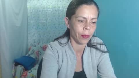 Snapshot of marilyn_xxxx chatting on 12-20-25, 10:28 Marilyn online show from 12-20-25, 10:28