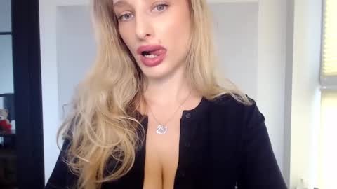 MarilynDevilish online show from 01-29-25, 11:30