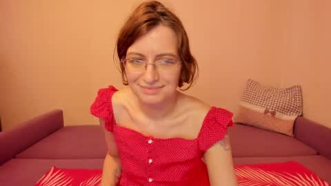 Snapshot of marilynspecial chatting on 05-16-26, 02:05 Marilyn online show from 05-16-26, 02:05