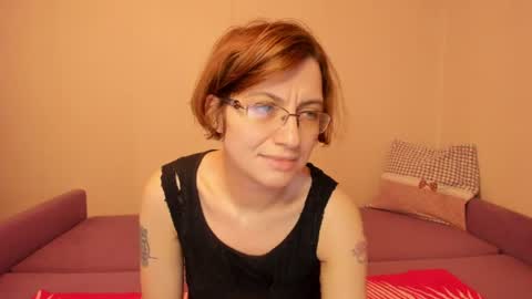 Snapshot of marilynspecial chatting on 07-27-26, 02:46 Marilyn online show from 07-27-26, 02:46