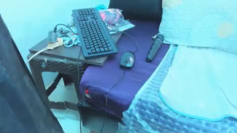 marilynwett online show from 01-12-26, 01:11