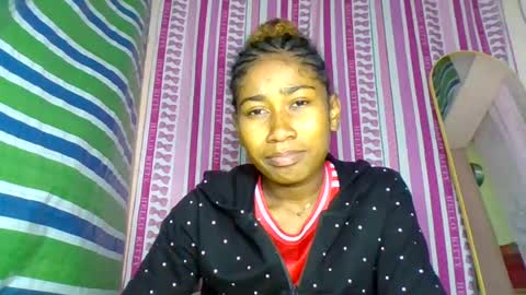 Snapshot of marina0506 chatting on 06-17-26, 06:42 marina0506 online show from 06-17-26, 06:42